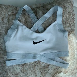 Nike Women's Indy Logo Sports Bra Size S